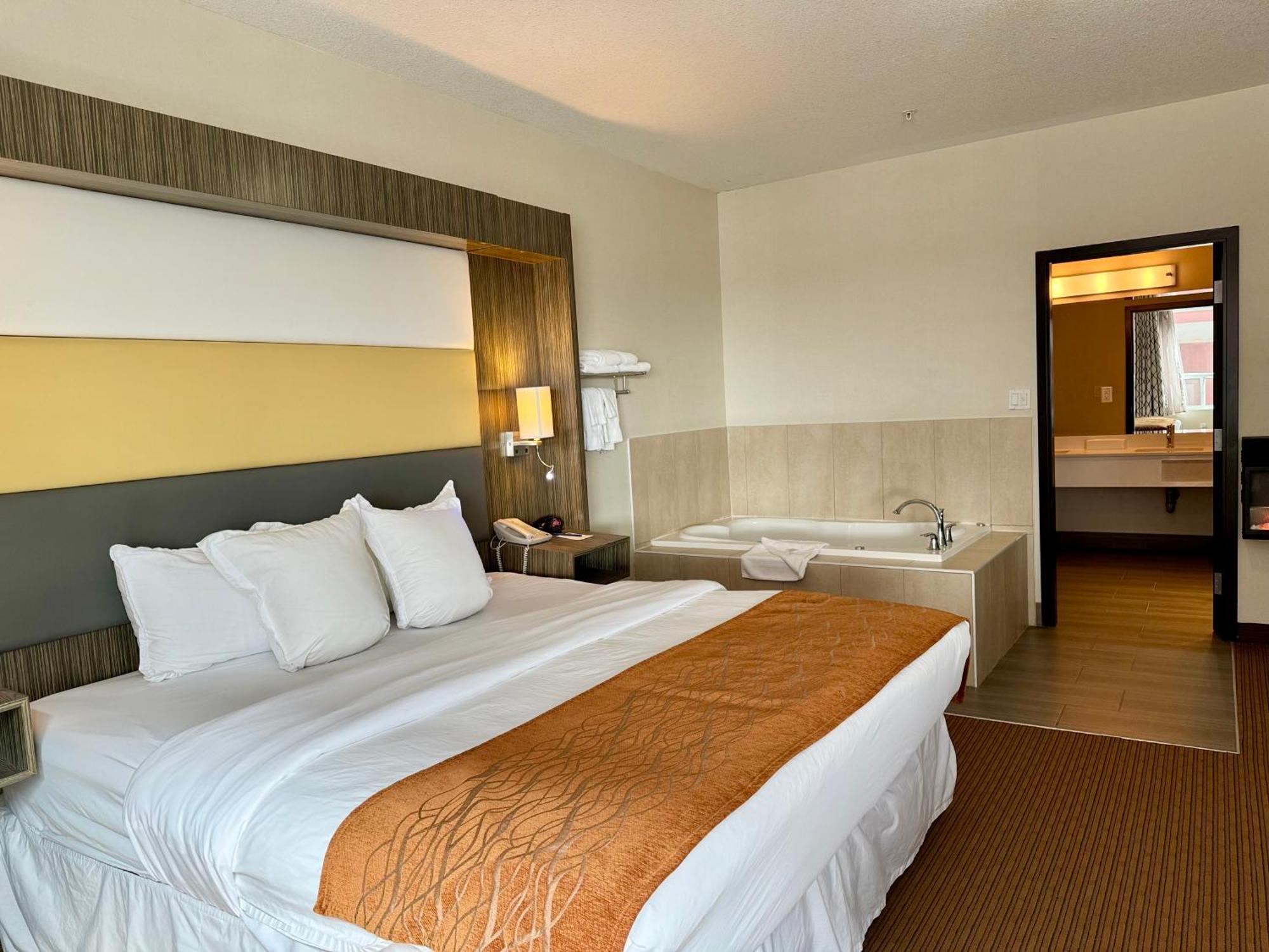Southfort Inn Fort Saskatchewan Εξωτερικό φωτογραφία