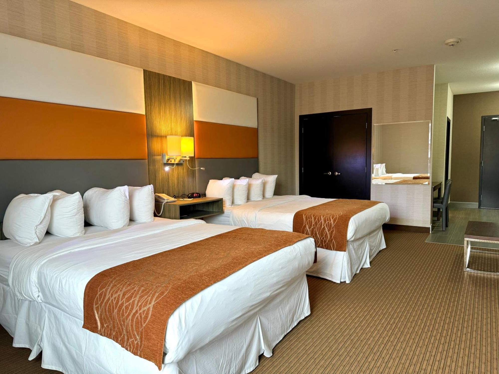 Southfort Inn Fort Saskatchewan Εξωτερικό φωτογραφία