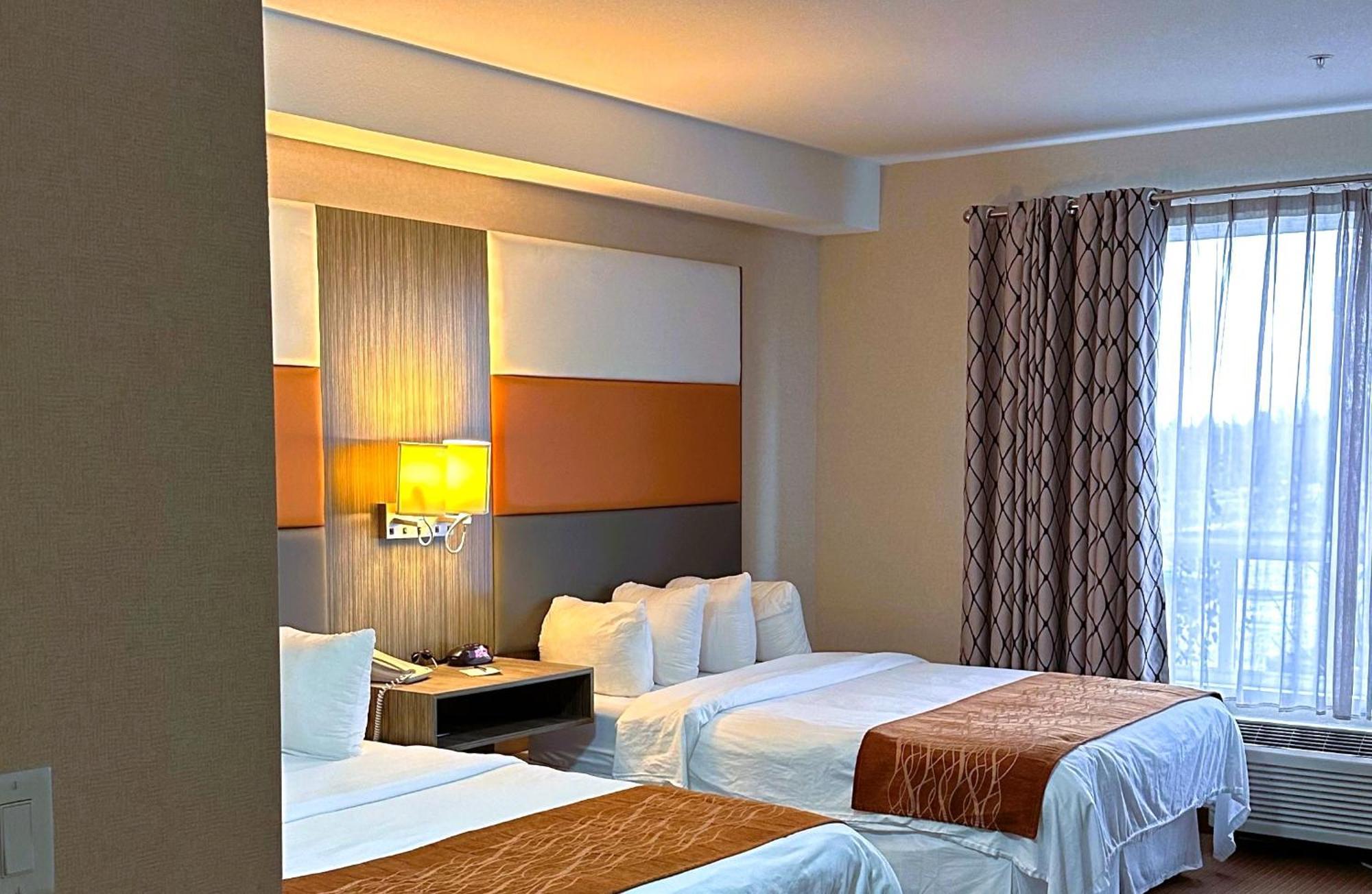Southfort Inn Fort Saskatchewan Εξωτερικό φωτογραφία